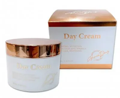 Grace Day offers a range of day creams tailored to various skin concerns, each formulated with unique active ingredients. Here's an overview of some popular variants: